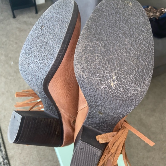 Steve Madden fringe Booties - Picture 3 of 5